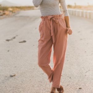 Tie front pant in mauve